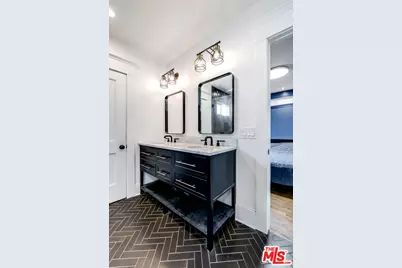 1308 N Ogden Dr, West Hollywood, CA 90046 - Photo 24