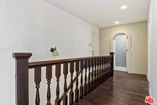 1478 Sunset Plaza Dr, Los Angeles, CA 90069 - Photo 16