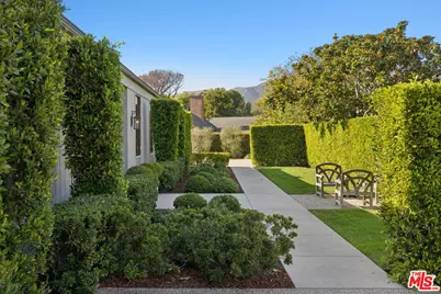 2079 Birnam Wood Dr, Santa Barbara, CA 93108 - Photo 2