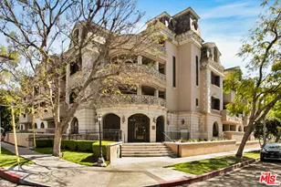 850 N Croft Ave, Los Angeles, CA 90069 - Photo 1