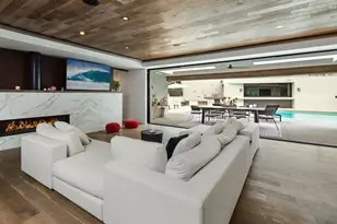 16957 Mooncrest Dr, Encino, CA 91436 - Photo 8