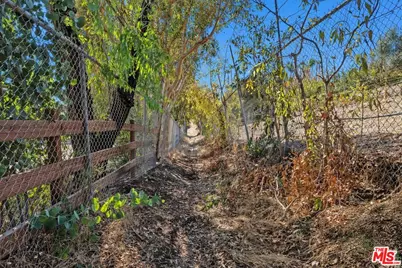 27357 Pacific Coast Hwy, Malibu, CA 90265 - Photo 26