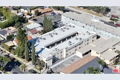 15329 Vose St, Van Nuys, CA 91406 - Photo 2
