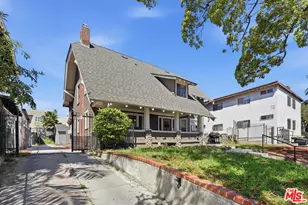 1959 S La Salle Ave, Los Angeles, CA 90018 - Photo 2