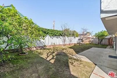 18251 Chase St, Northridge, CA 91325 - Photo 24