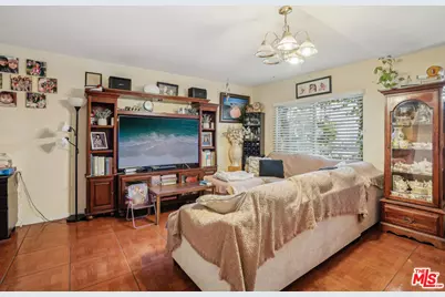 1158 N Kenmore Ave, Los Angeles, CA 90029 - Photo 4