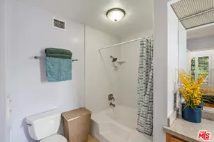1427 S Bentley Ave, Los Angeles, CA 90025 - Photo 30