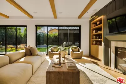 4261 Denny Ave, Toluca Lake, CA 91602 - Photo 4