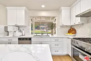 1908 Lyans Dr, La Canada Flintridge, CA 91011 - Photo 18