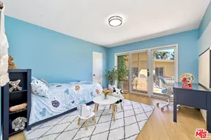 1908 Lyans Dr, La Canada Flintridge, CA 91011 - Photo 34
