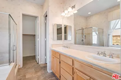 36403 Chalone Dr, Palmdale, CA 93552 - Photo 14