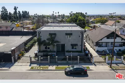 816 W 47th St, Los Angeles, CA 90037 - Photo 12