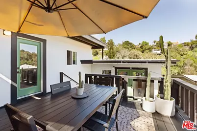 542 Quail Dr, Los Angeles, CA 90065 - Photo 2