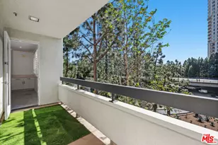2122 Century Park Ln, Los Angeles, CA 90067 - Photo 8