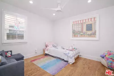 14954 Hesby St, Sherman Oaks, CA 91403 - Photo 12