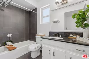 1242 S Barrington Ave, Los Angeles, CA 90025 - Photo 14