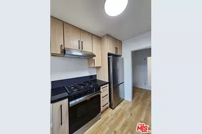 12865 Gilmore Ave, Los Angeles, CA 90066 - Photo 16