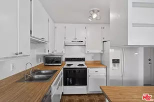 255 Sequoia Ct, Thousand Oaks, CA 91360 - Photo 8