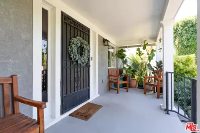 4720 2nd Ave, Los Angeles, CA 90043 - Photo 2