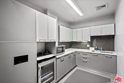 645 W 9th St #342, Los Angeles, CA 90015 - Photo 52