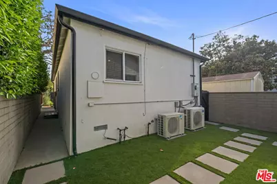 841 Oxford Ave, Marina del Rey, CA 90292 - Photo 26