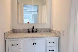 3734 S Canfield Ave, Los Angeles, CA 90034 - Photo 18