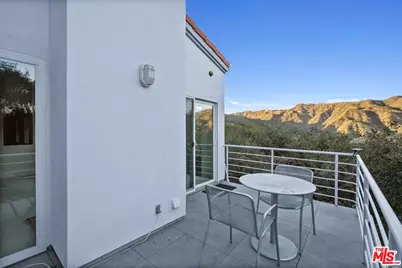 26207 Ingleside Way, Malibu, CA 90265 - Photo 14