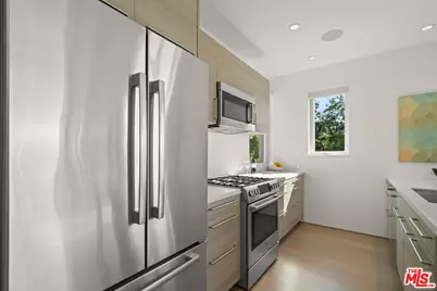 923 Hyperion Ave, Los Angeles, CA 90029 - Photo 18