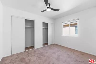 8110 S San Pedro St, Los Angeles, CA 90003 - Photo 18
