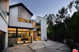 1772 N Crescent Heights Blvd, Los Angeles, CA 90069 - Photo 1