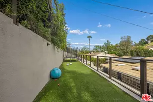 5149 Tendilla Ave, Woodland Hills, CA 91364 - Photo 22