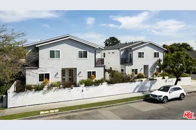1135 Leighton Ave, Los Angeles, CA 90037 - Photo 1