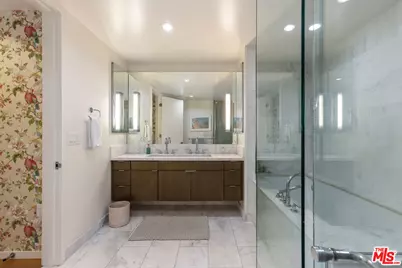 1705 Ocean Ave #306, Santa Monica, CA 90401 - Photo 24