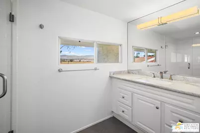 2530 N Whitewater Club Dr #B, Palm Springs, CA 92262 - Photo 24