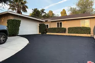 11648 Prager Ave, Sylmar, CA 91342 - Photo 1