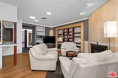 13522 Delano St, Van Nuys, CA 91401 - Photo 6