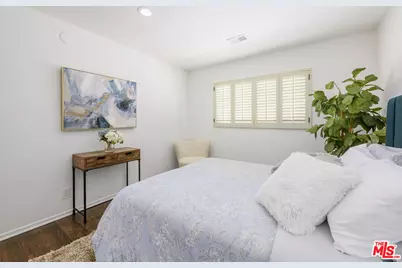 7439 Woodman Ave #25, Van Nuys, CA 91405 - Photo 12