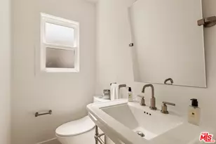 7316 El Manor Ave, Los Angeles, CA 90045 - Photo 22