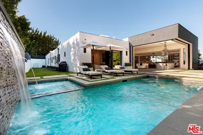 16366 Sloan Dr, Los Angeles, CA 90049 - Photo 38