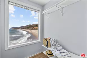 11770 Pacific Coast Hwy, Malibu, CA 90265 - Photo 24