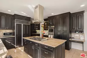 16155 Otsego St, Encino, CA 91436 - Photo 6