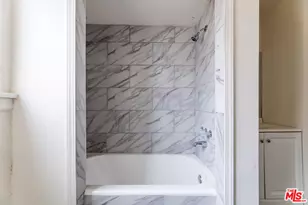 138 W 82nd St, Los Angeles, CA 90003 - Photo 10