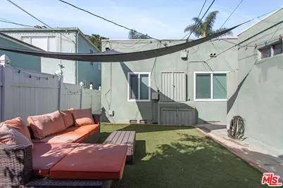 1950 Magnolia Ave, Long Beach, CA 90806 - Photo 14