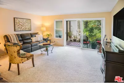 984 Miramonte Dr #4, Santa Barbara, CA 93109 - Photo 8