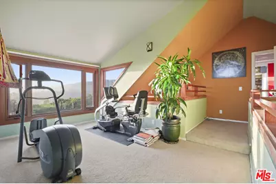 6333 Gayton Pl, Malibu, CA 90265 - Photo 30