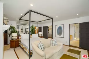 7939 Hillside Ave, Los Angeles, CA 90046 - Photo 12