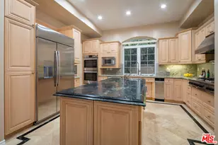 134 Voyage Mall, Marina del Rey, CA 90292 - Photo 12