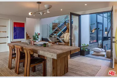 214 S Venice Blvd, Venice, CA 90291 - Photo 4