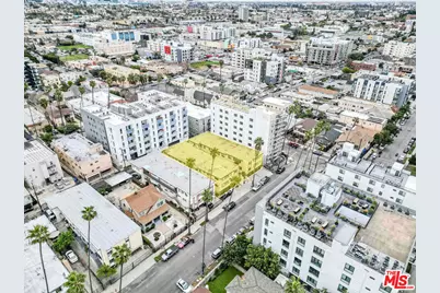 932 Fedora St, Los Angeles, CA 90006 - Photo 2