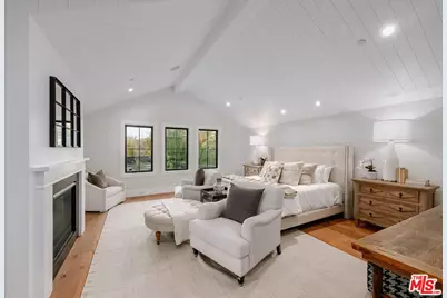 12739 Halkirk St, Studio City, CA 91604 - Photo 30